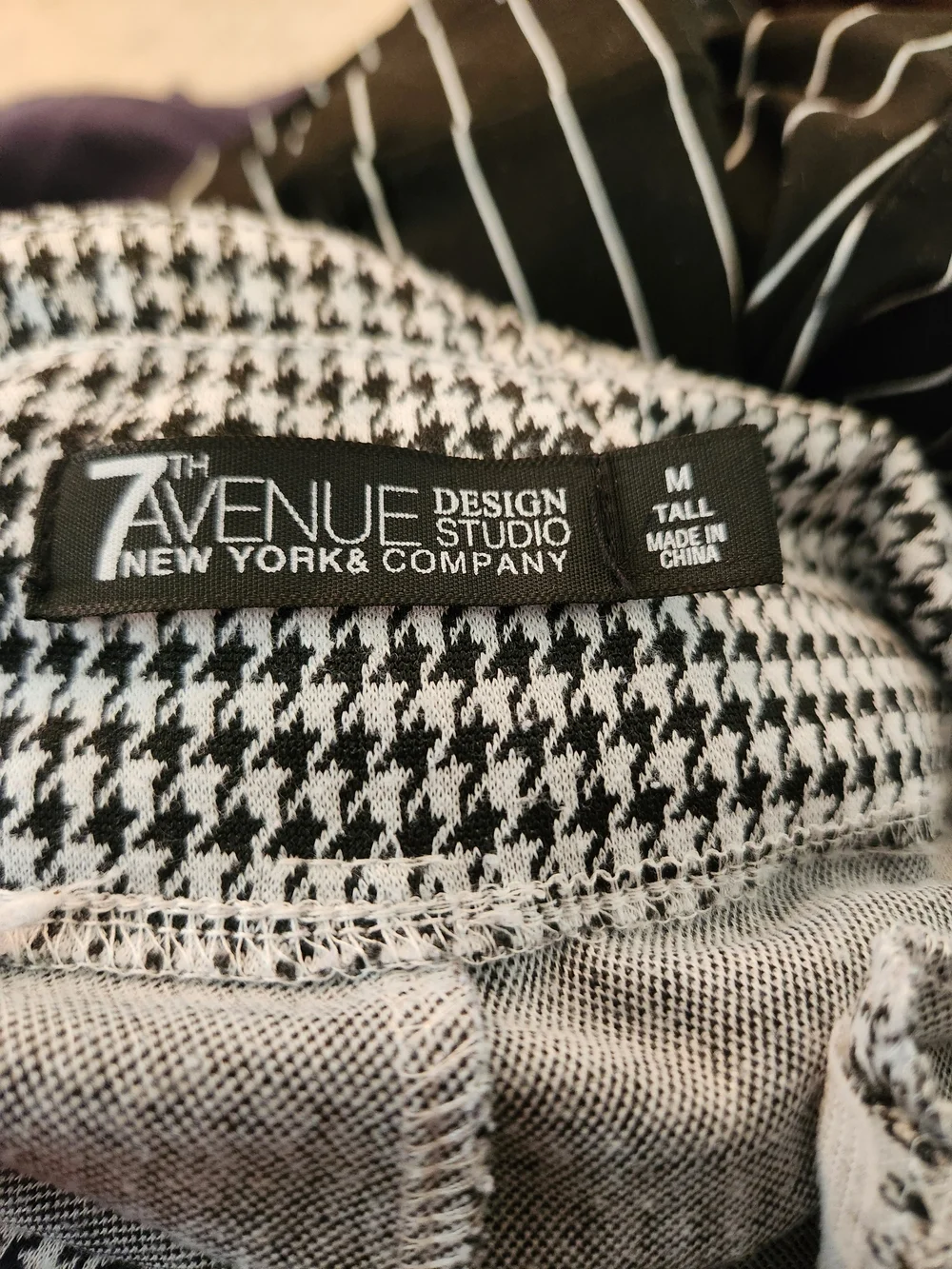 New York & Company Black and White Houndstooth Knit Pants